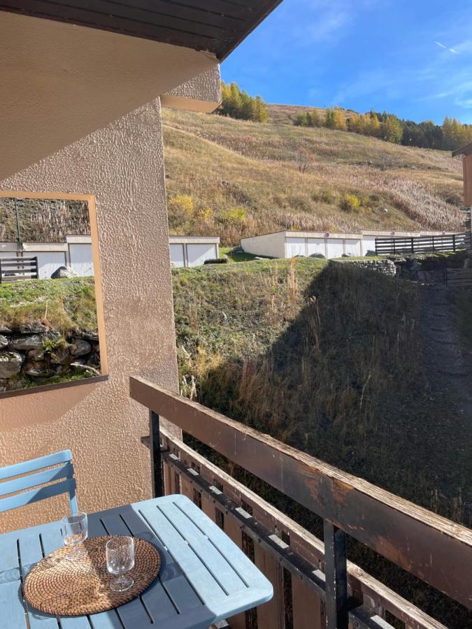 Appartement Pour 6 Personnes Au Pied Des Pistes Au Calme Aux Menuires Les Asters Saint-Martin-de-Belleville Exterior foto